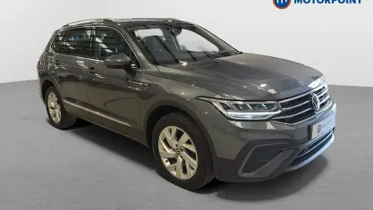 Used VW Tiguan Allspace Life 150 HP (110 kW) 2023 Grey SUV