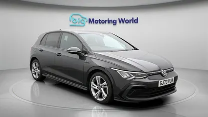 Used VW Golf VIII R-line 131 HP (96 kW) 2023 Hatchback