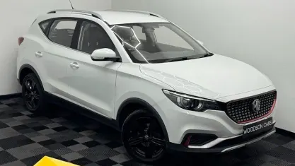 Used MG ZS 106 HP (77 kW) 2019 White SUV