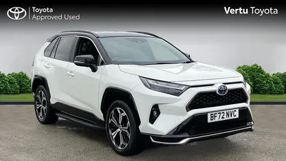 Used 2022 Toyota RAV4 Estate | £27,079 (Fair price)