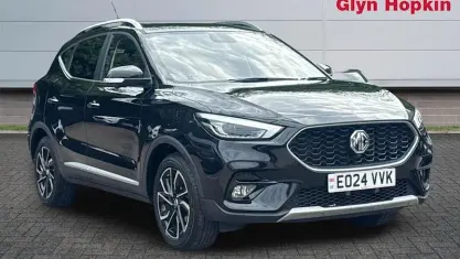 Używany MG ZS Exclusive 106 KM (77 kW) 2024 SUV