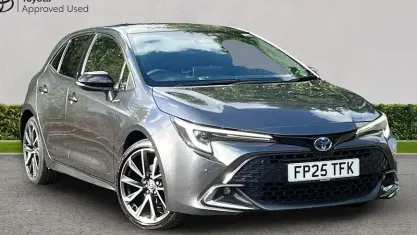 Used Toyota Corolla 140 HP (102 kW) 2025 Grey Hatchback