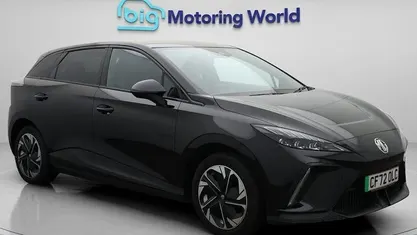 Used MG MG4 EV Trophy 150 kW (204 HP) 2025 Hatchback