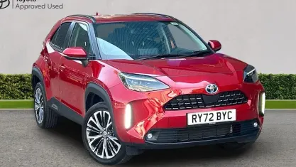 Used Toyota Yaris Cross 116 HP (85 kW) 2022 Red SUV