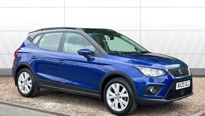 Used Seat Arona SE Technology 95 HP (69 kW) 2020 Blue SUV