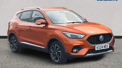Used MG ZS Exclusive 111 HP (81 kW) 2023 Metallic  hoxton orange SUV