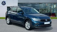 Nightshade blue metallic Used 2022 VW Tiguan Life SUV | £20,066 (Super price)