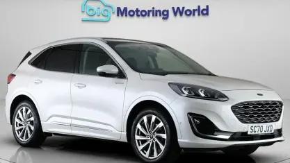 Used Ford Kuga Vignale 150 HP (110 kW) 2021 White SUV