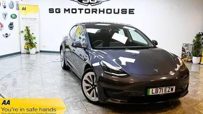 Grey Used 2021 Tesla Model 3 Standard Range Sedan | £18,495 (Fair price)