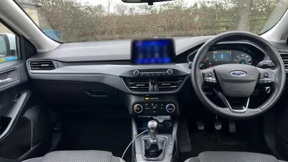 Used Ford Focus Zetec 120 HP (88 kW) 2020 Hatchback