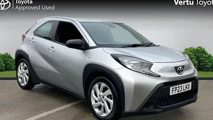 Used Toyota Aygo X PURE 72 HP (52 kW) 2025 SUV