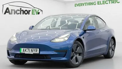 Used Tesla Model 3 Standard Range 366 kW (498 HP) 2021 Sedan