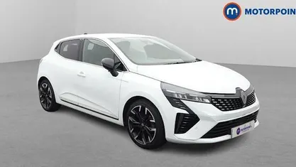 Used 2024 Renault Clio V Techno Hatchback | £13,749 (Fair price)