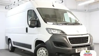 Używany Peugeot Boxer 140 KM (102 kW) 2022 Van