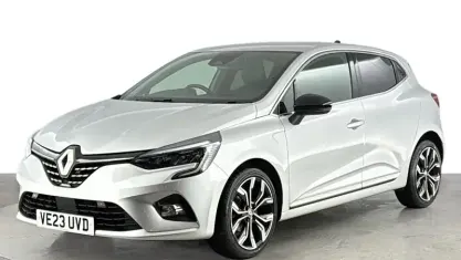 Usado Renault Clio V Techno 90 HP (66 kW) 2023 Prateado Citadino