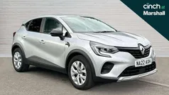 Grey Used 2022 Renault Captur Iconic SUV | £13,346 (Fair price)