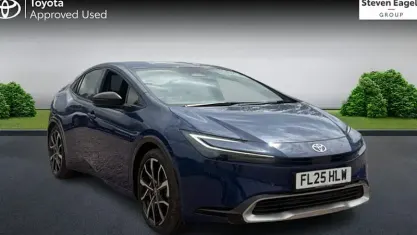 Used Toyota Prius 223 HP (164 kW) 2025 Blue Hatchback