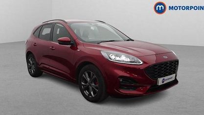 Używany Ford Kuga ST-Line 150 KM (110 kW) 2020 Czerwony SUV