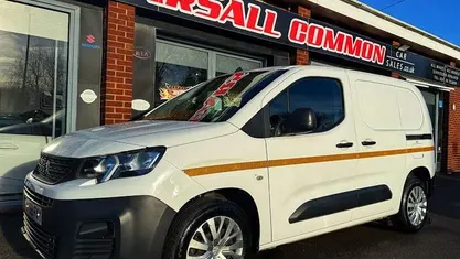 Used Peugeot Partner 102 HP (75 kW) 2020 MPV