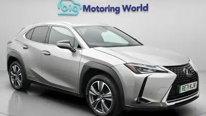 Used Lexus UX 150 kW (204 HP) 2021 Silver SUV
