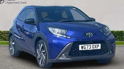 Used Toyota Aygo X 72 HP (52 kW) 2023 Juniper blue SUV