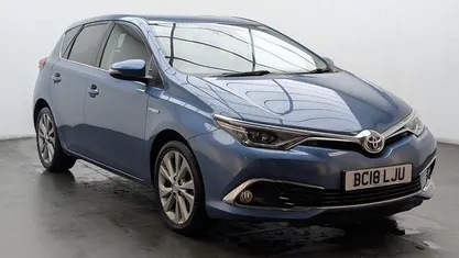 Blue Used 2018 Toyota Auris Hybrid Hatchback | £12,450 (Fair price)