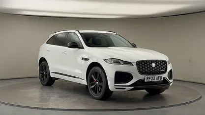 Used Jaguar F-Pace R-Dynamic 250 HP (183 kW) 2022 Fuji white SUV