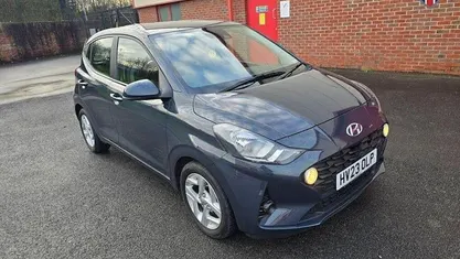 Used Hyundai i10 SE 67 HP (49 kW) 2023 Hatchback