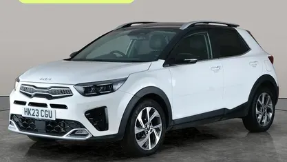 Used Kia Stonic GT-Line S 120 HP (88 kW) 2023 White SUV