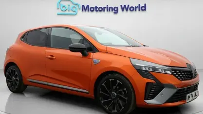 Used Renault Clio V Esprit Alpine 90 HP (66 kW) 2025 Orange Hatchback