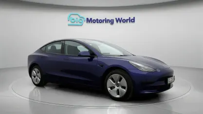 Used Tesla Model 3 RWD 222 kW (302 HP) 2023 Blue Sedan