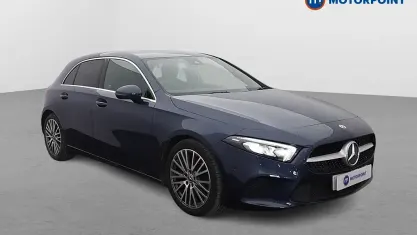 Usado Mercedes A180 Executive 136 HP (100 kW) 2022 Azul Citadino