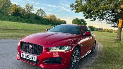 Used Jaguar XE R-Sport 179 HP (131 kW) 2019 Sedan