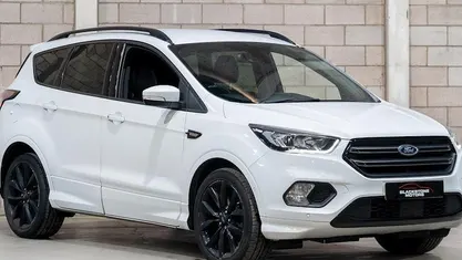 Used Ford Kuga ST-Line 150 HP (110 kW) 2018 White SUV