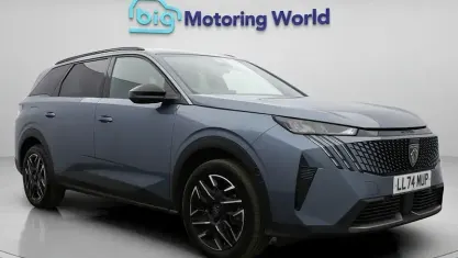 Used Peugeot 5008 Allure 136 HP (100 kW) 2025 Blue SUV