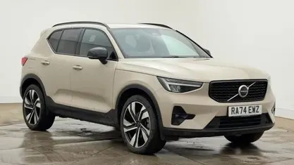 Used Volvo XC40 Plus 197 HP (144 kW) 2025 SUV