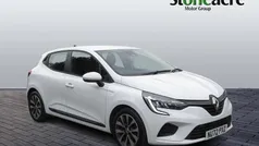 White Used 2022 Renault Clio V Iconic Hatchback | £11,500 (Good price)