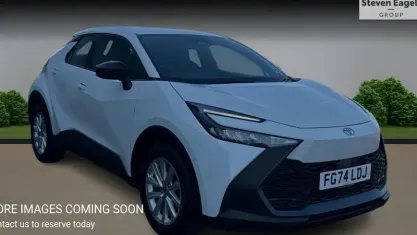 Used Toyota C-HR 140 HP (102 kW) 2026 SUV