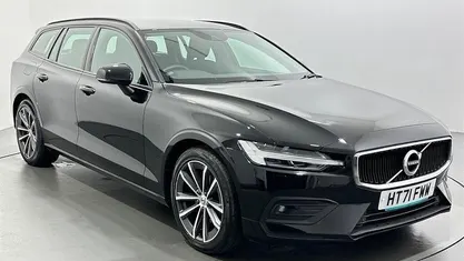 Black Used 2021 Volvo V60 Momentum Estate | £17,815 (Fair price)