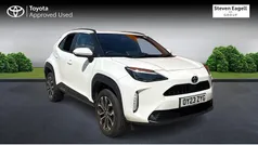 Used 2025 Toyota Yaris Hybrid Design Estate | £20,283 (Good price)