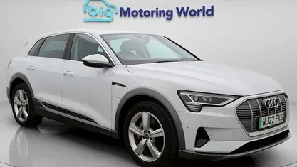 Used Audi e-tron 300 kW (408 HP) 2022 White SUV