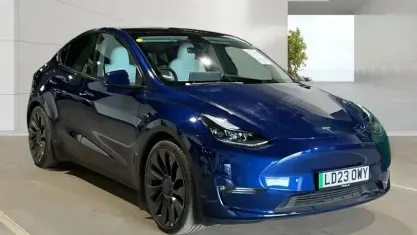Used Tesla Model Y Performance 317 kW (432 HP) 2023 Blue SUV