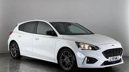 Used 2019 Ford Focus ST-Line Hatchback | £13,250 (Fair price)