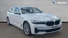 Alpine white Used 2022 BMW 530e Comfort Edition Estate | £25,079 (Good price)
