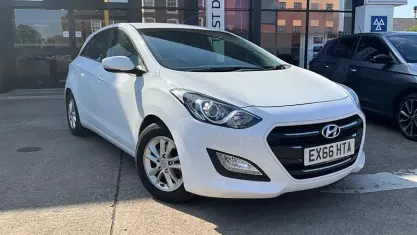 Used Hyundai i30 SE 110 HP (80 kW) 2016 Hatchback
