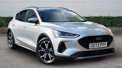 Używany Ford Focus Active X 125 KM (91 kW) 2024 Srebrny Hatchback