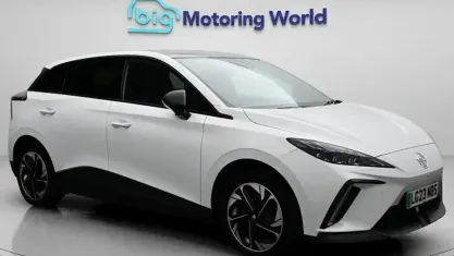Usado MG MG4 EV Trophy 150 kW (204 HP) 2025 Citadino