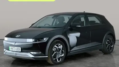 Usado Hyundai Ioniq SE 125 kW (170 HP) 2023 Preto Citadino