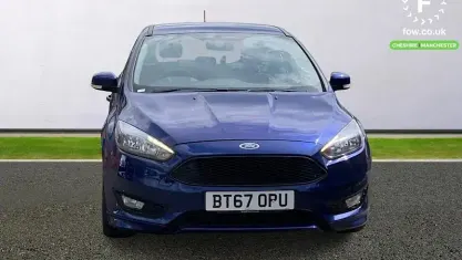 Used Ford Focus ST-Line 140 HP (102 kW) 2017 Blue Hatchback