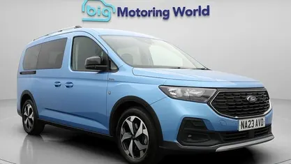 Used Ford Tourneo Active 122 HP (89 kW) 2024 Estate